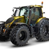 Valtra-builds-gold-painted-tractor-2827057_0