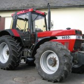 Vintage-tractor-show-marks-175-years-of-Case-IH-brands-8065779_0