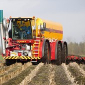 World-s-most-powerful-self-propelled-slurry-machine-8034345_0