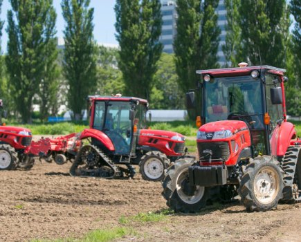 Yanmar-field-tests-driverless-tractors-8962679_0