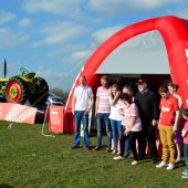 Zetor-tractor-show-covers-25-699km-2821323_3