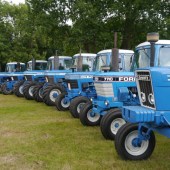 Classic-Fords-expected-to-fetch-over-Lb500-000-9153825_1