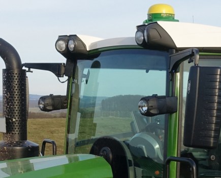 Increased-flexibility-for-John-Deere-AutoTrac-9137589_0