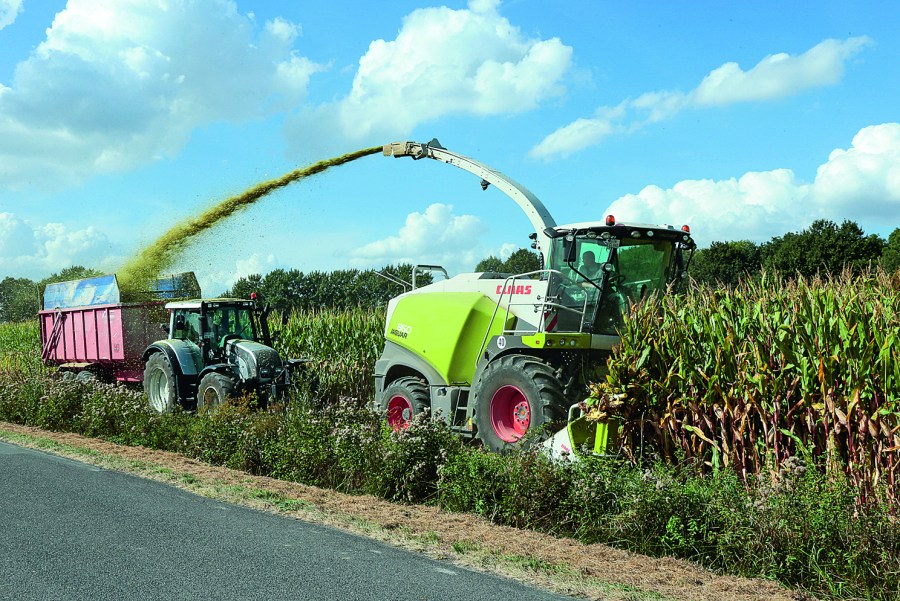 Claas_Jaguar_860_forage_harvester