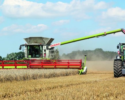 wil_fb_ClaasLexion7XL_31_id49967