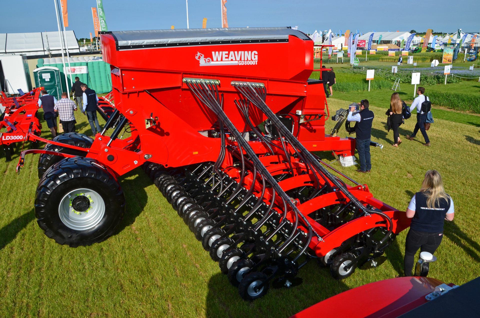 Weaving Gd Cereals 2018: Weaving makes 8.0m GD road friendly - Profi