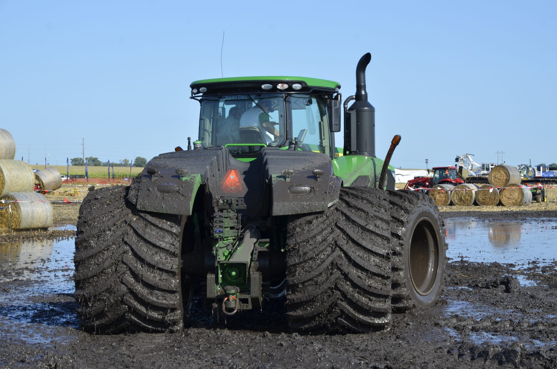 FPS 18 World’s largest tractor tyre Profi