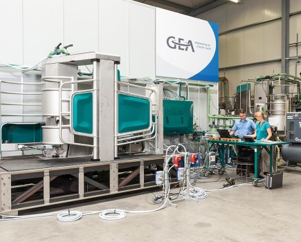 GEA Monobox milking robot tested