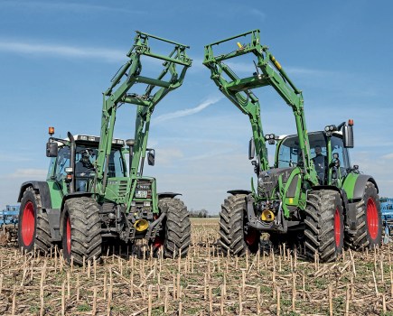 515 Favorit versus 516 Vario tractors