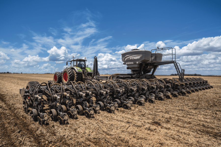 First outing for Fendt planters - Profi