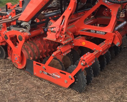 kuhn_venta_drill_cd_cultivator_combination_300