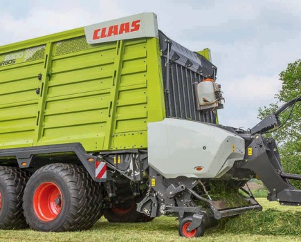 36-claas_cargos_8300-05-2020
