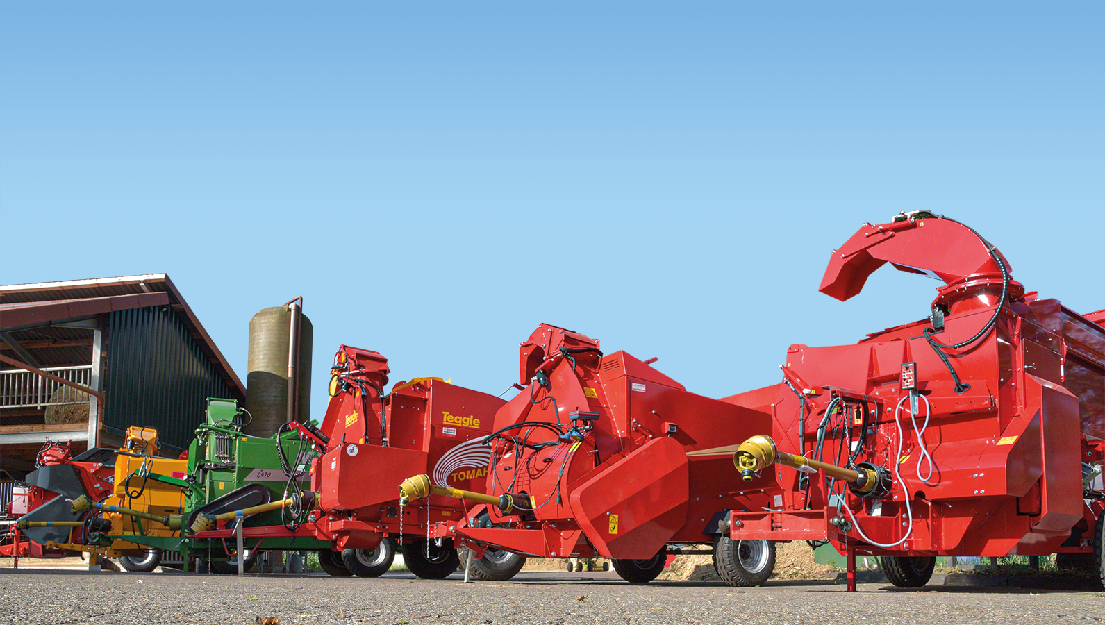 Trailed straw chopper round up Spreading the word on straw choppers