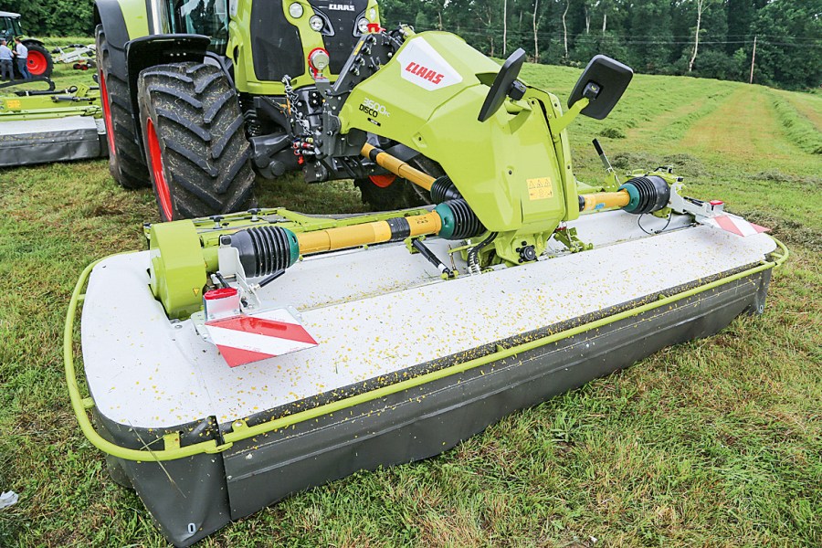 38-di-claas_disco_move_front_mower