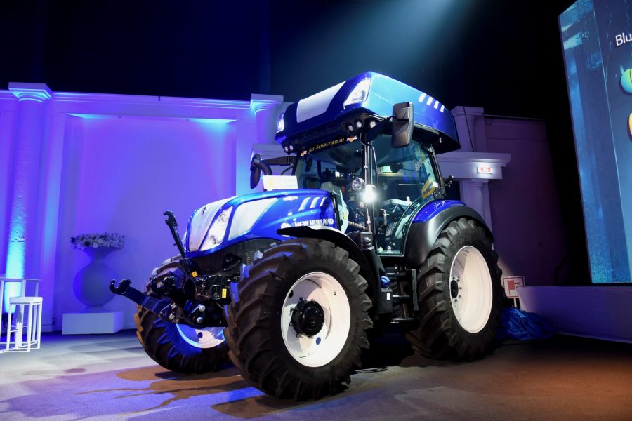 Hybrid New Holland tractor on sale in the Netherlands - Profi