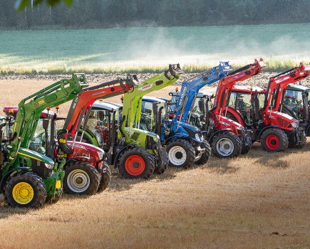 012-017_tt_120hp_tractors_b