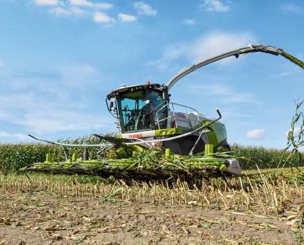 032-035_di_claas_jag
