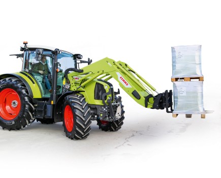 038-040_di_claas_arion_470