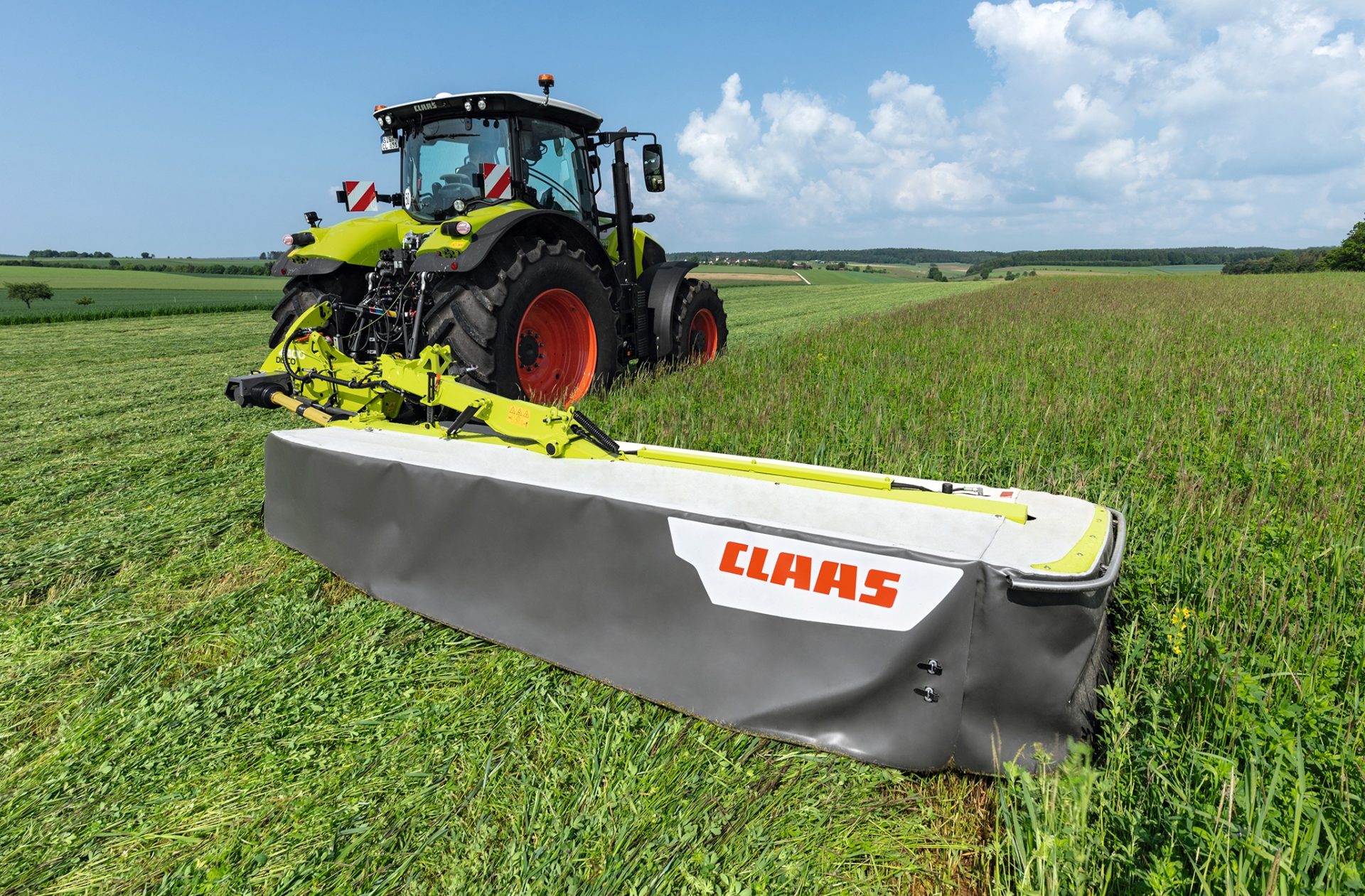 Wider working Claas mower - Profi
