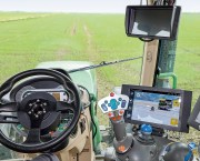 078-079_fjd_autosteer