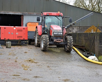 048-052_livestock_-_slurry_separator