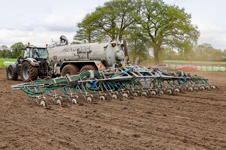 078_workshop_strip_till_slurry