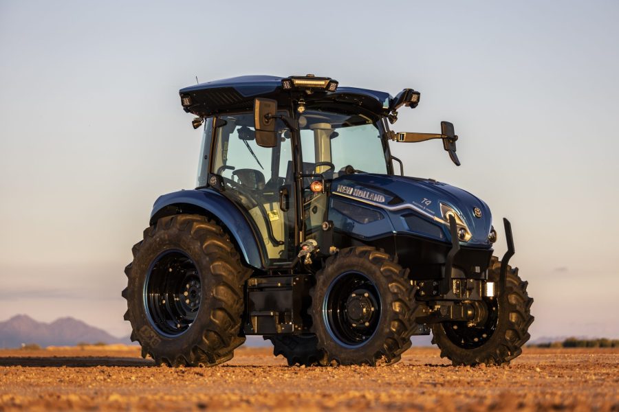 New Holland shows first electric tractor - Profi