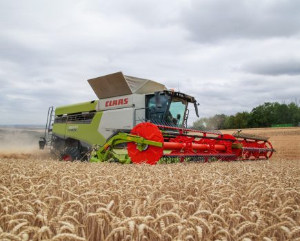 Claas lexion 23