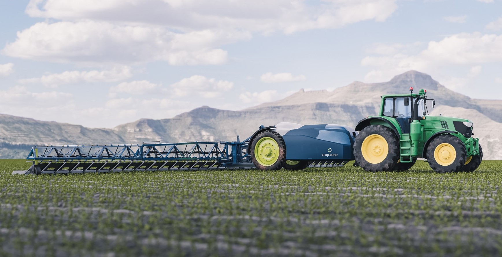 John Deere Presents New Self-Propelled Sprayer, the 300M