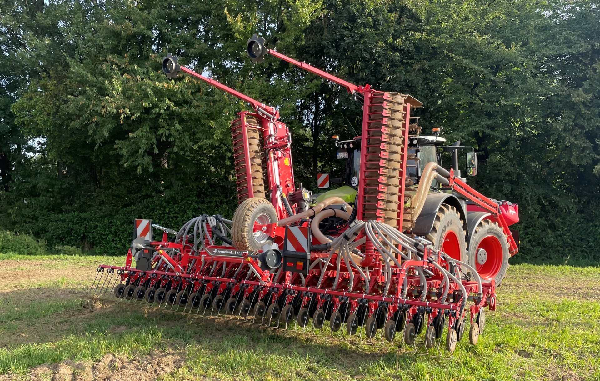 Sprayer Harrow Kverneland power harrows, sprayers and mergers - Profi