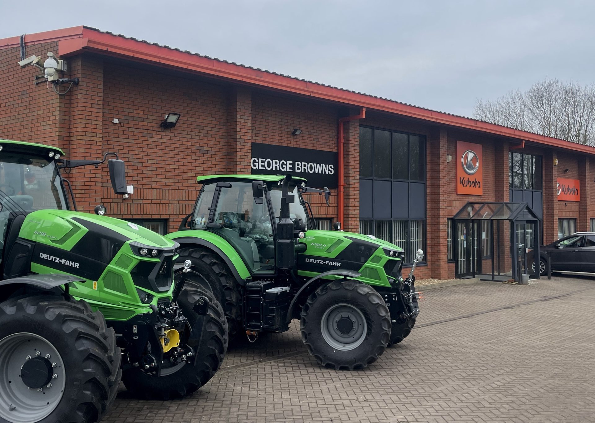 George Browns adds Deutz-Fahr franchise to the mix - Profi