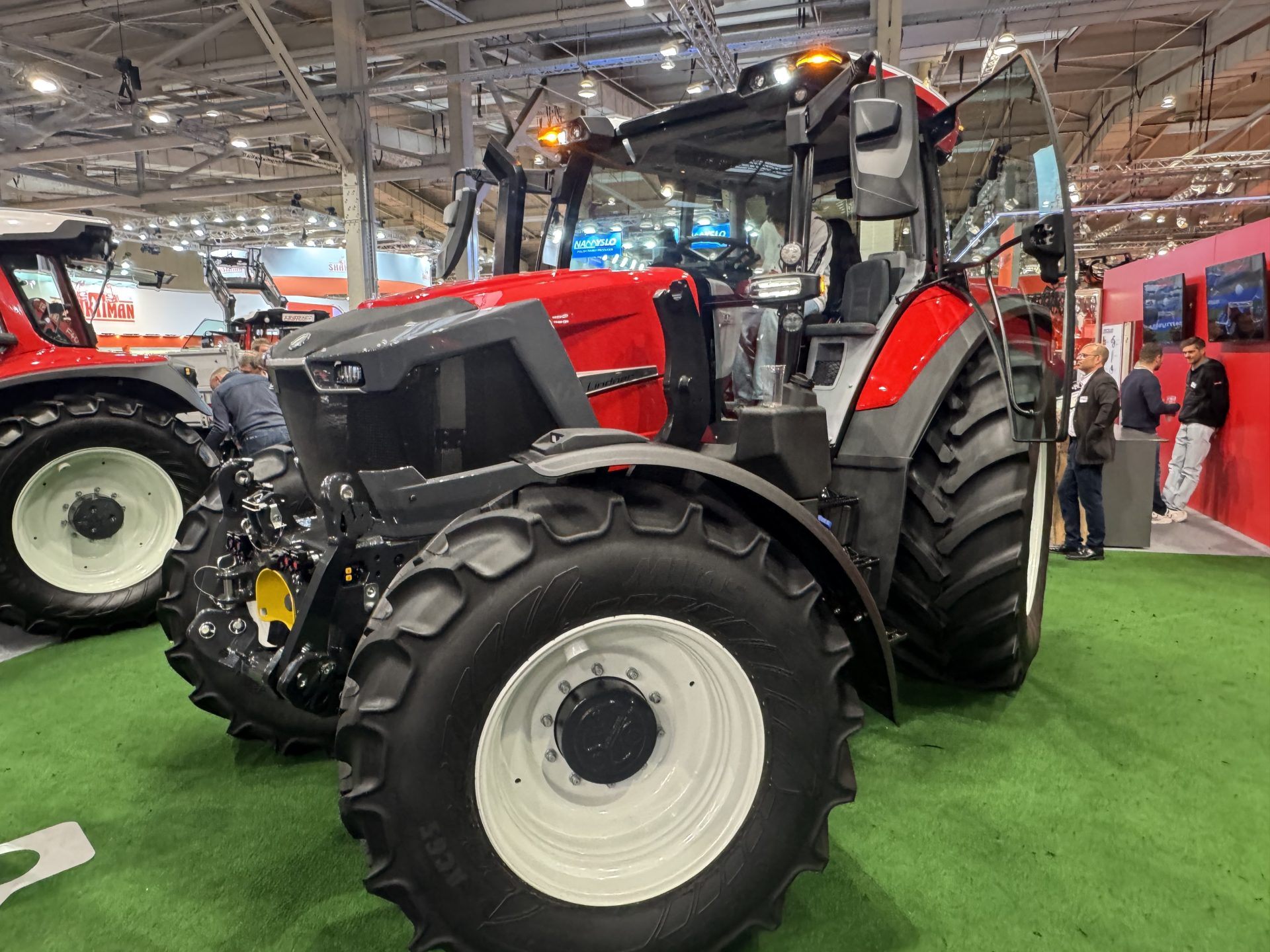Biggest Ever Lindner Lintrac Profi biggest-ever-lindner-lintrac-profi