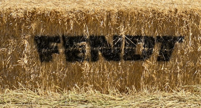 Fendt tops German tractor market