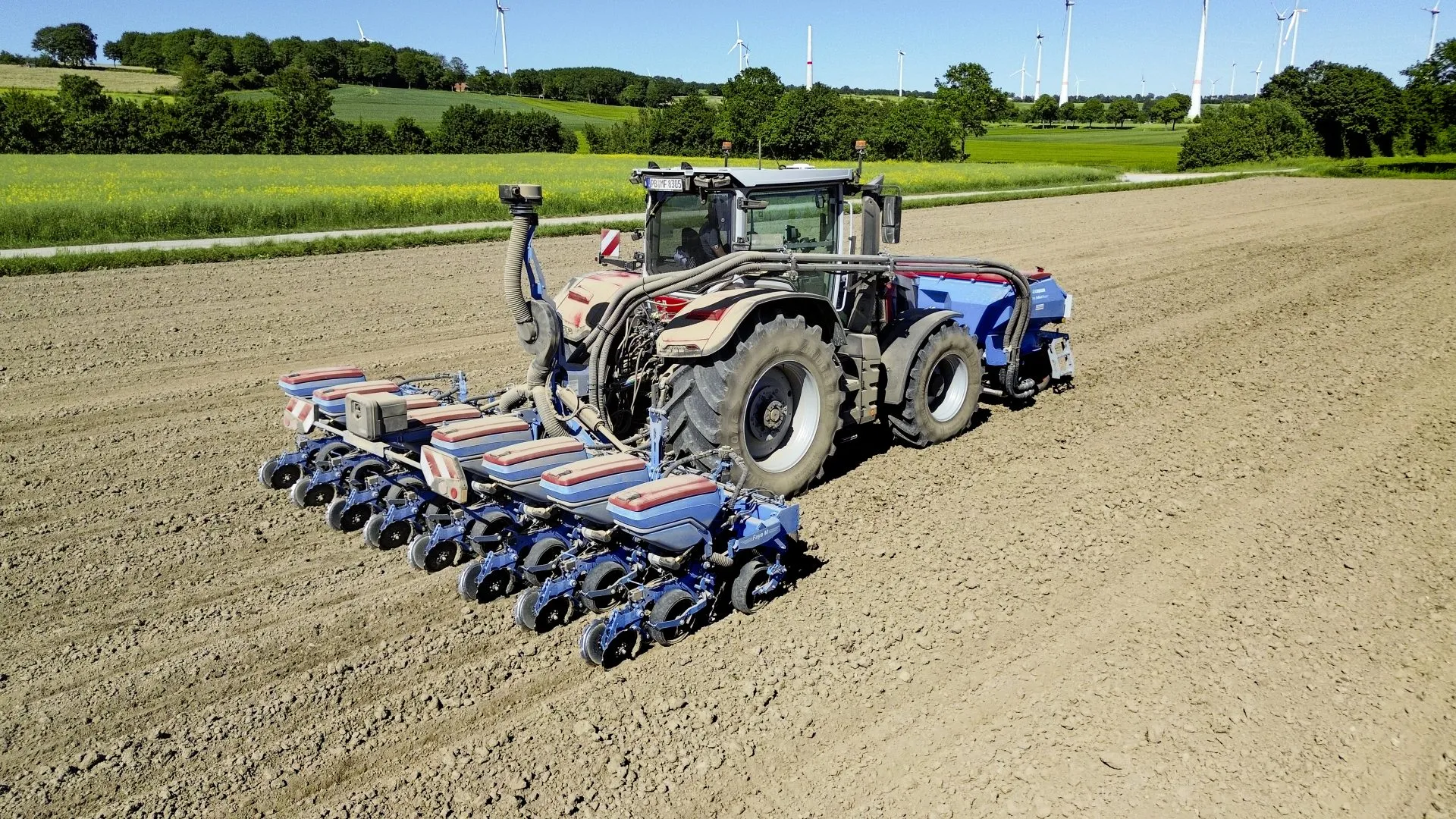 Lemken Faya M precision planter: North meets South