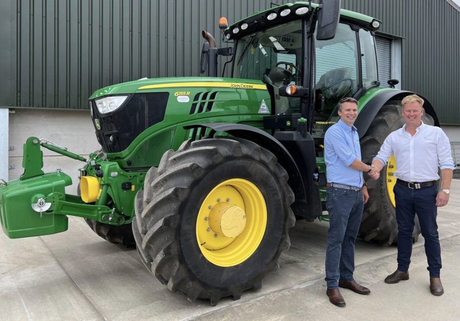 ben_turner_left_with_ian_doubleday-collishaw_in_front_of_a_john_deere_6r_155_003